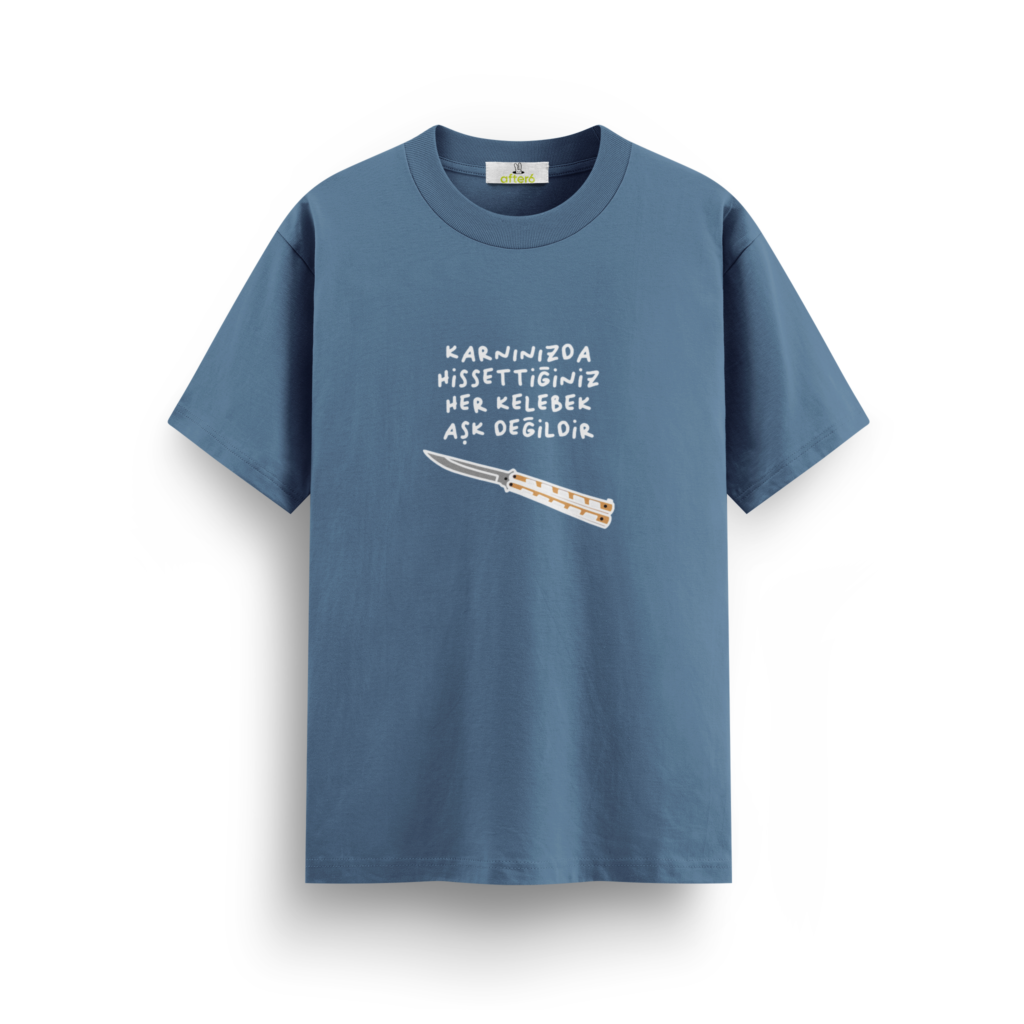 Her Kelebek Aşk Değildir - Regular T-shirt