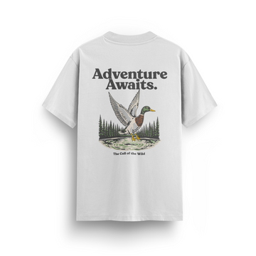Adventure Awaits - Regular T-shirt