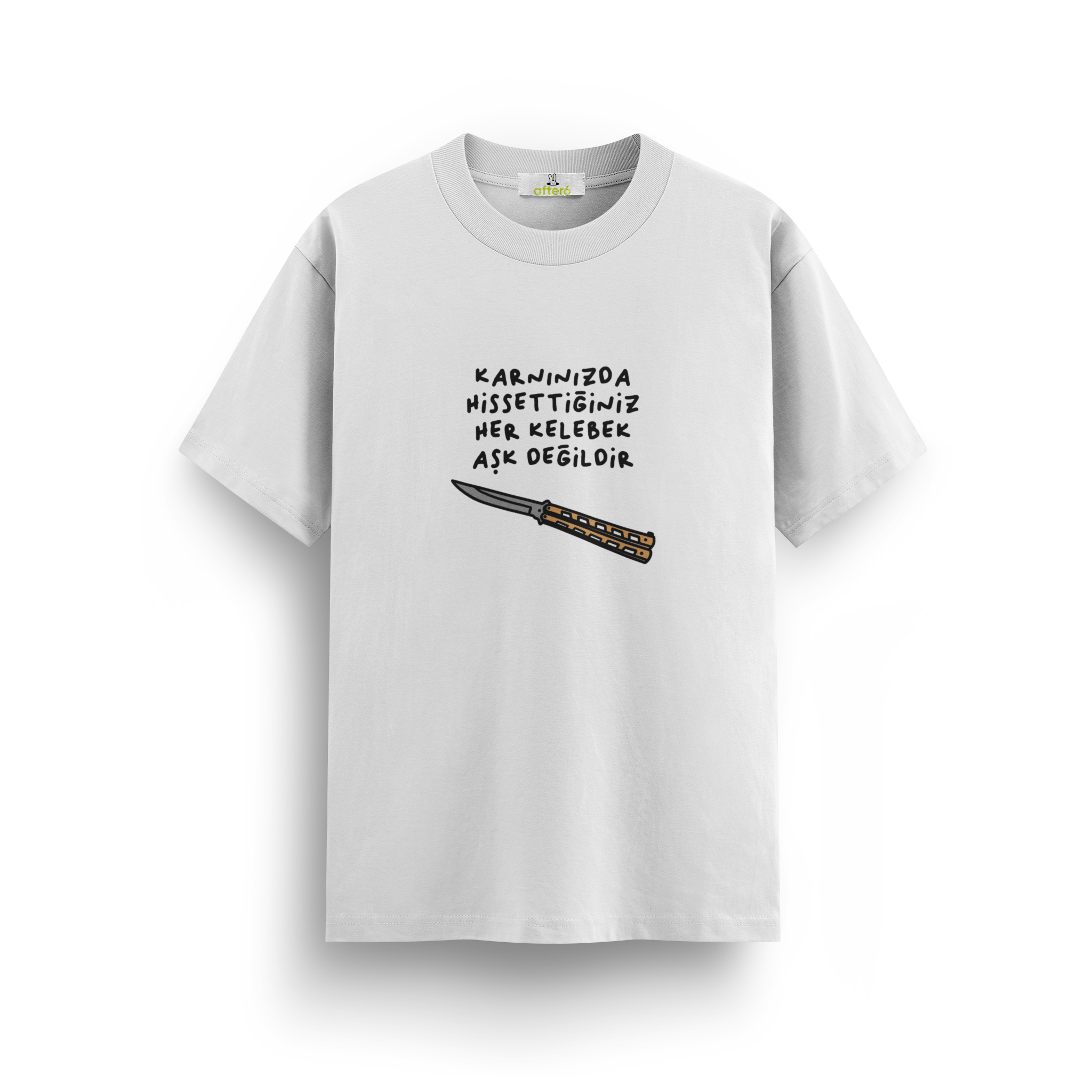 Her Kelebek Aşk Değildir - Regular T-shirt