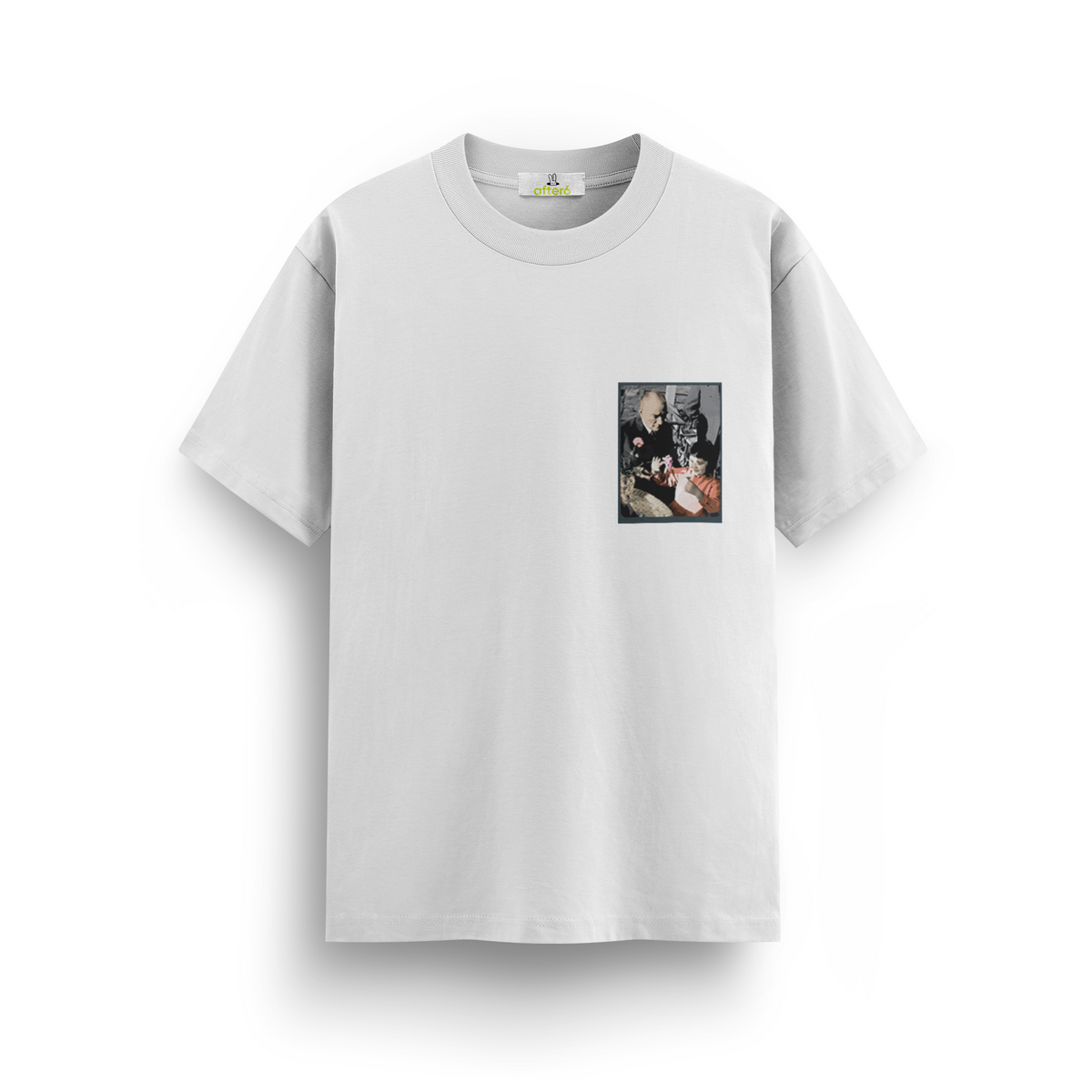 The Little Bouquet - Regular T-shirt