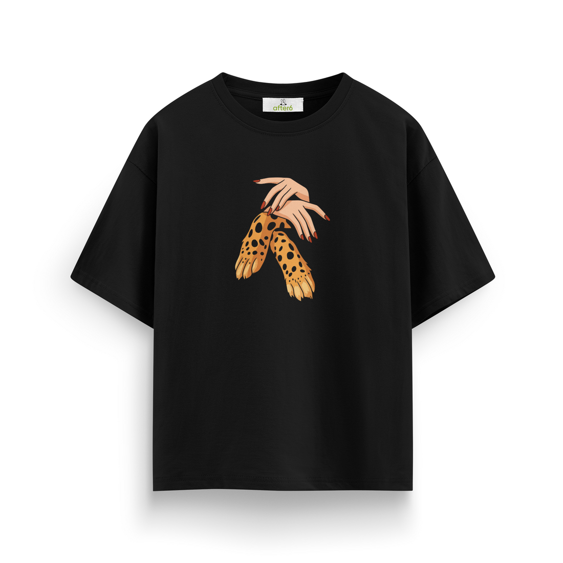 Woman and Leopard - Oversize T-Shirt