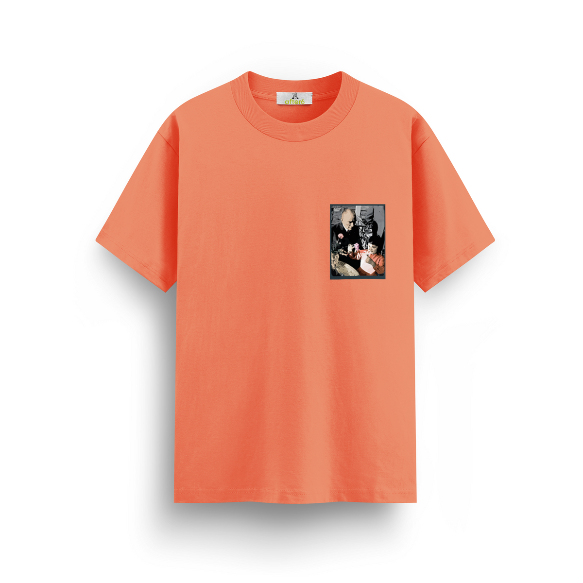 The Little Bouquet - Regular T-shirt