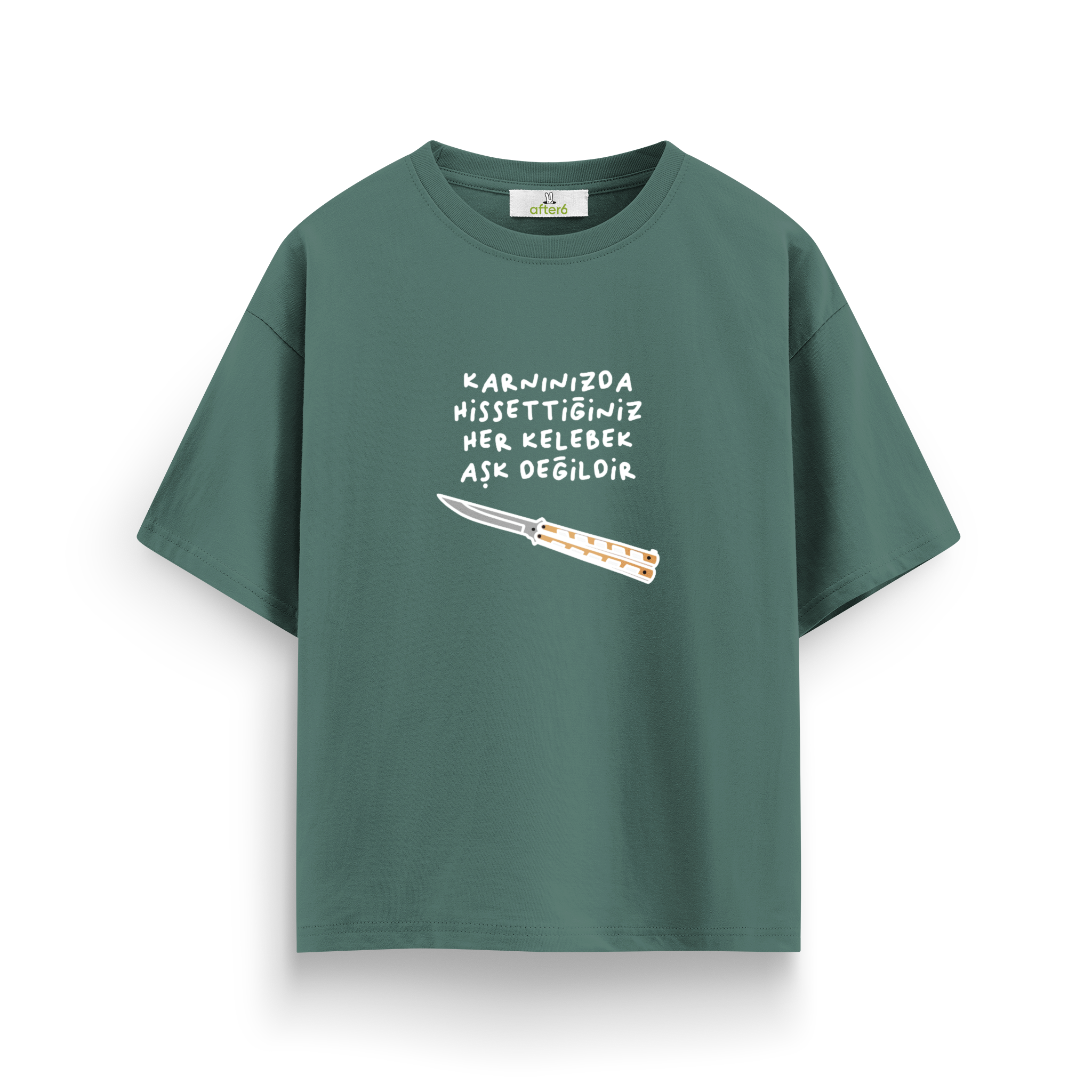 Her Kelebek Aşk Değildir - Oversize T-Shirt