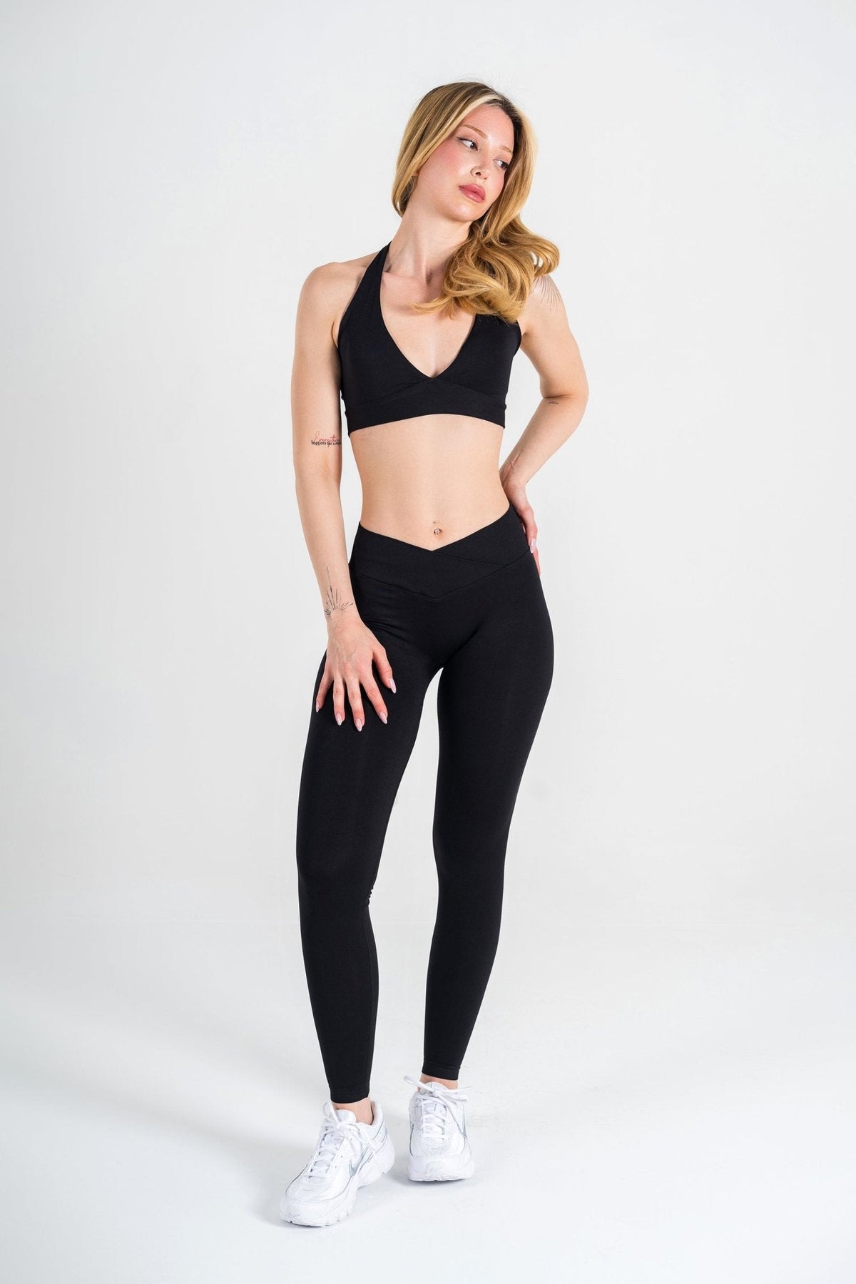 AURA TAYT | BLACK Spor ve Günlük Kombin - LUNISY
